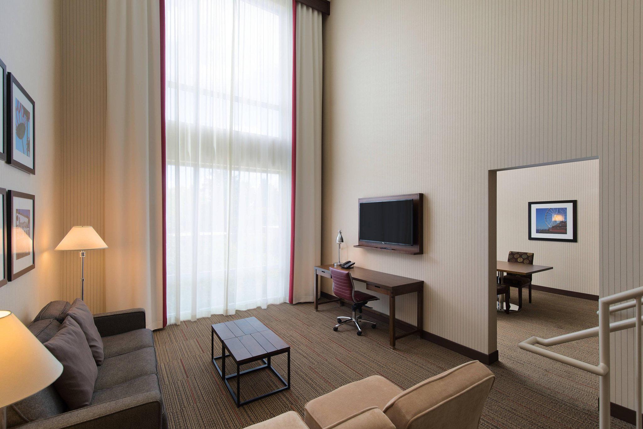 Four Points By Sheraton Seattle Airport South Де Мойн Екстериор снимка